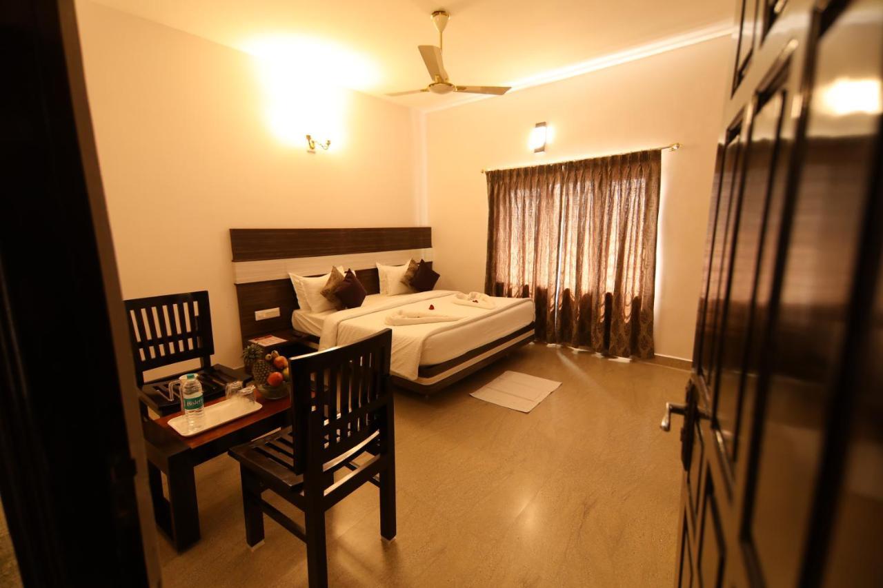 Sri Gnana Vedha Beach Residency Velankanni Exterior foto
