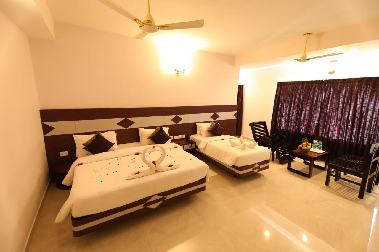 Sri Gnana Vedha Beach Residency Velankanni Exterior foto